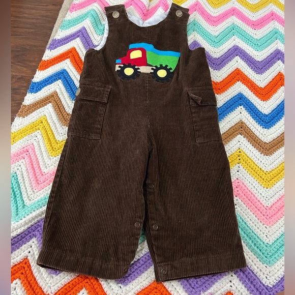 Dump Truck Corduroy Outfit - Picture 1 of 3